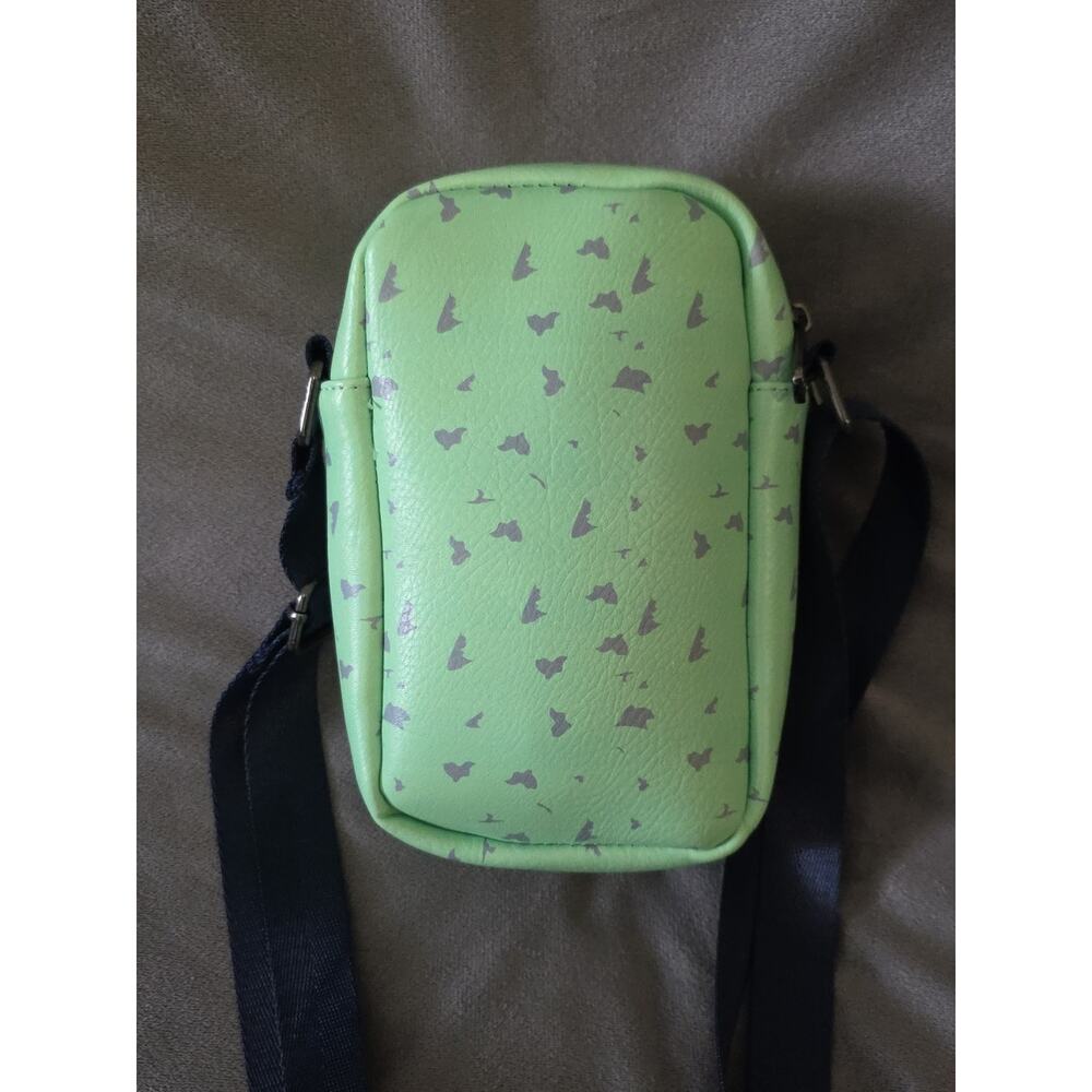 Baby Yoda Star Wars Grogu Crossbody Bag Purse Green With Dark Blue Strap - Picture 2 of 13